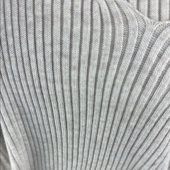 Peruvian Connection-White Ribbed V-Neck Sweater - Picture 5 of 6